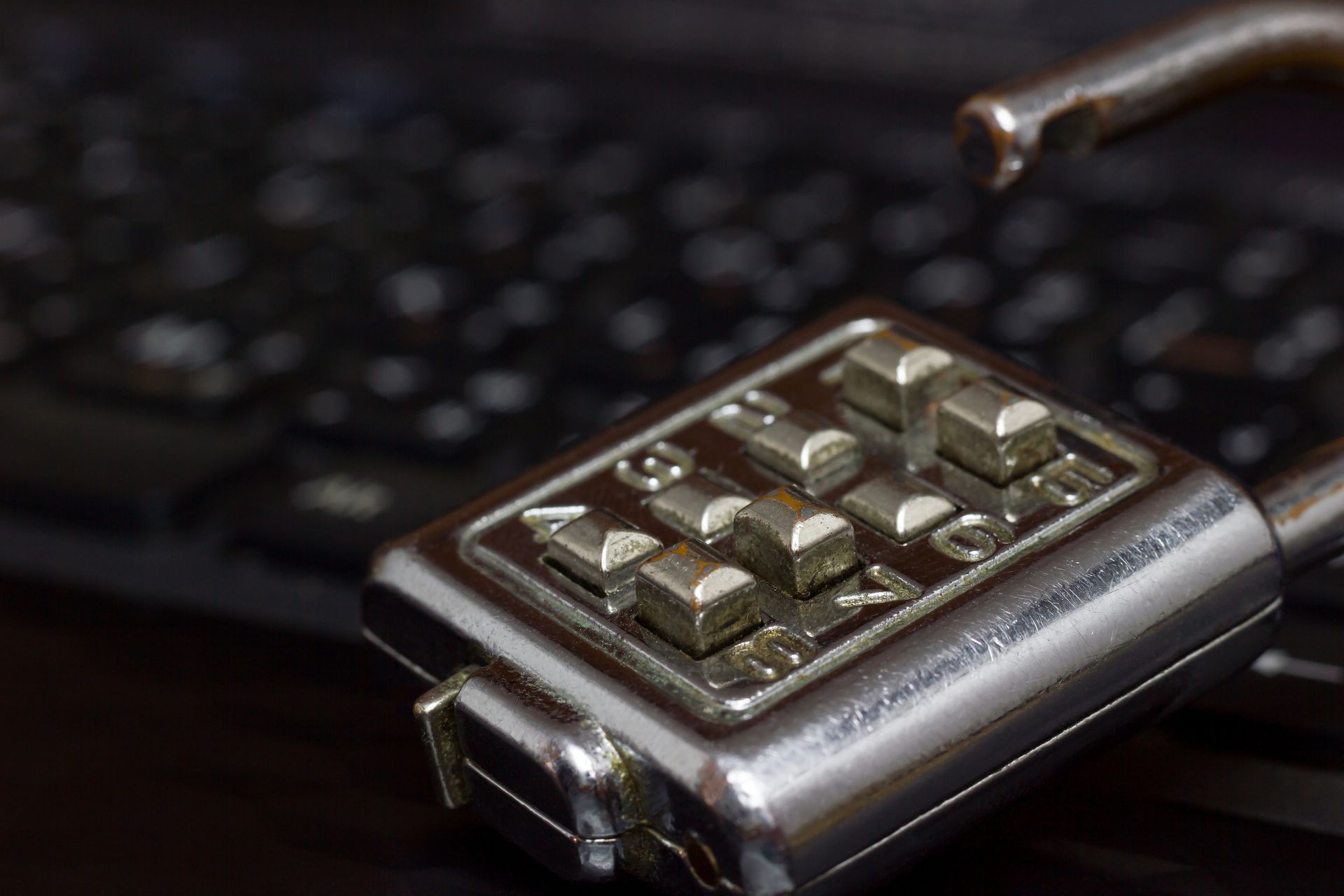 bitnovo_trezor_model_t_wallet